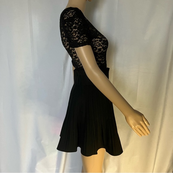 Zara Skort, Includes Top + Bracelet - Picture 6 of 11